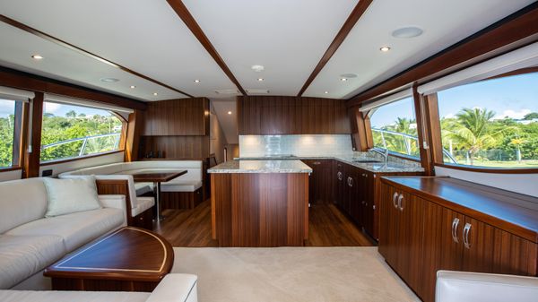 Hatteras 63 GT (ARRIVES IN FT. LAUDERDALE) October 31st.