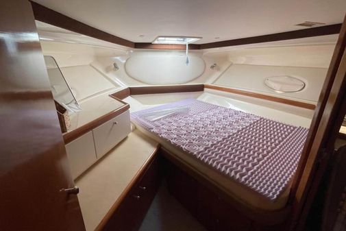 Carver 350 Mariner image