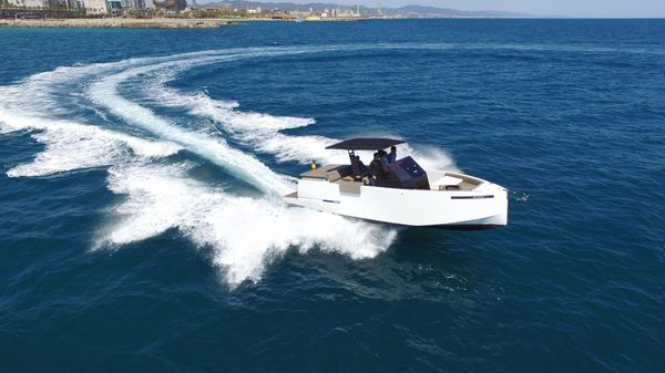 De Antonio Yachts D28 Open image