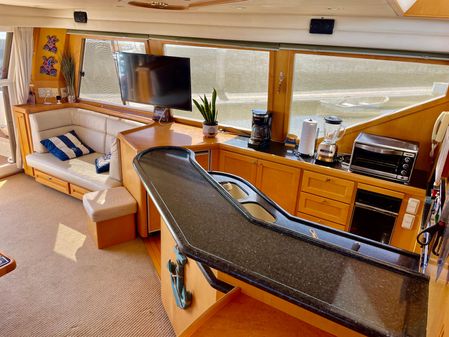 Mckinna 57-PILOTHOUSE image