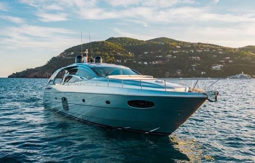 Pershing 70 image