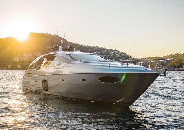 Pershing 70 image