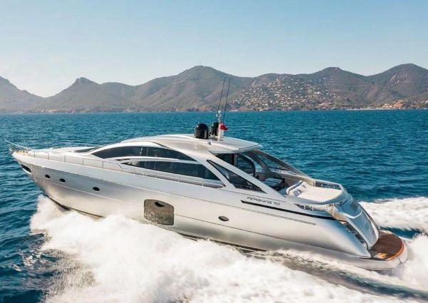 Pershing 70 image