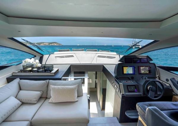 Pershing 70 image