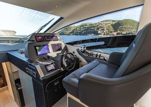 Pershing 70 image