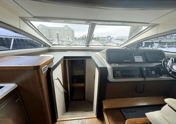 Sea Ray Sundancer 400 image