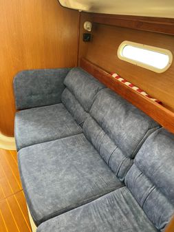 Hunter 310 image