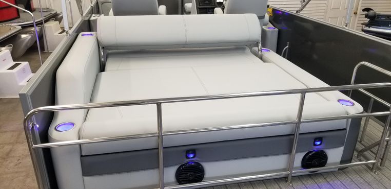 2020 Bentley Pontoons 223 Swingback Dc Oakwood Georgia