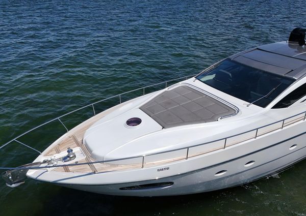 Pershing 70 image