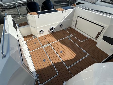 Parker-poland 800-PILOTHOUSE image