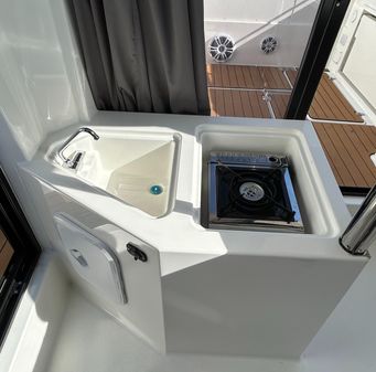 Parker-poland 800-PILOTHOUSE image