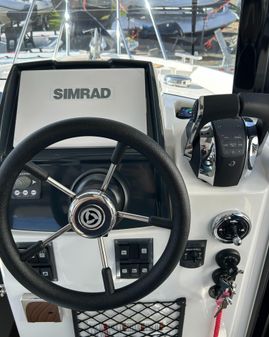 Parker-poland 800-PILOTHOUSE image