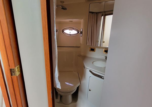 Sea Ray 460 Sundancer image