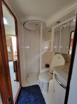 Sea Ray 460 Sundancer image