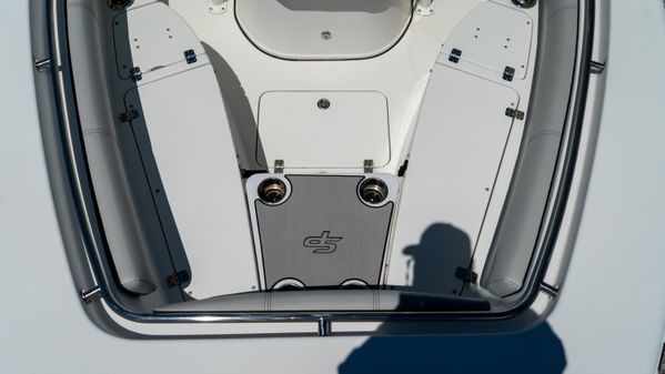 Sea Pro 219 Center Console image