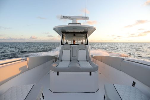 Sea Fox 368 Commander Center Console image