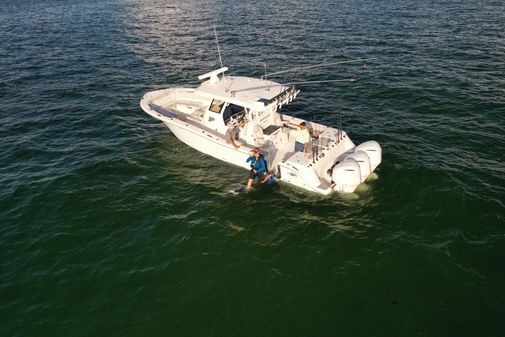 Sea Fox 368 Commander Center Console image