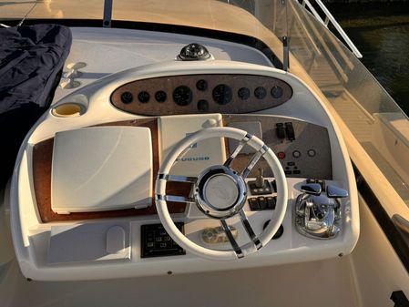 Sunseeker Manhattan 64 image