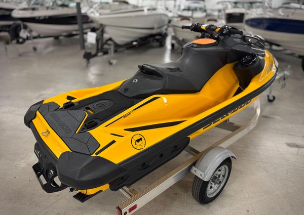 Sea-doo RXP-X-300 image