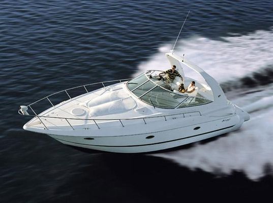 Cruisers-yachts 370-EXPRESS - main image