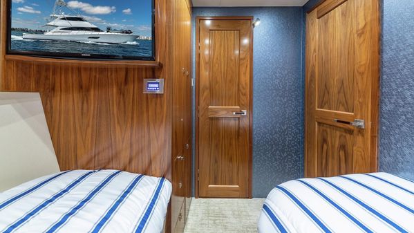 Viking 92 Enclosed Bridge image
