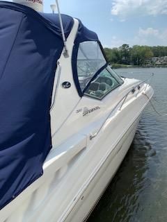 Sea Ray 320 Sundancer image