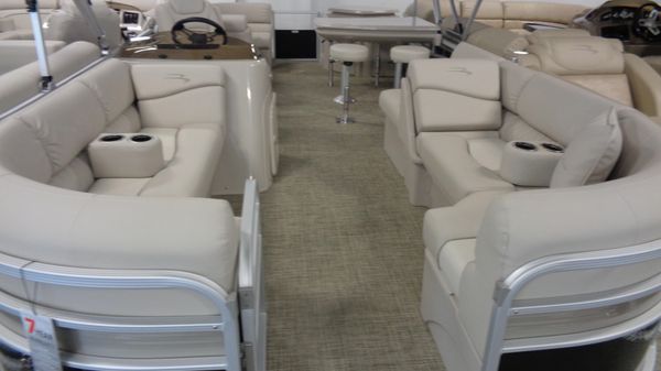 Bennington 24SPDX