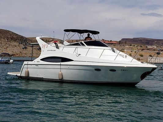 Carver 350 Mariner - main image