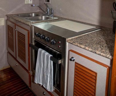 Monte Fino 65 Flybridge image