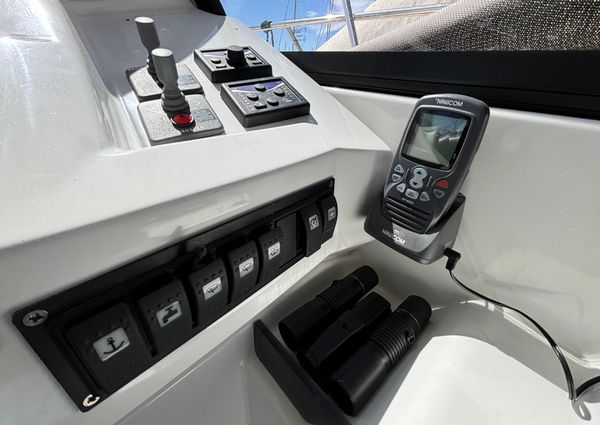 Beneteau Antares 42 image