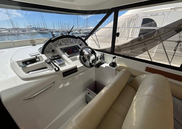 Beneteau Antares 42 image