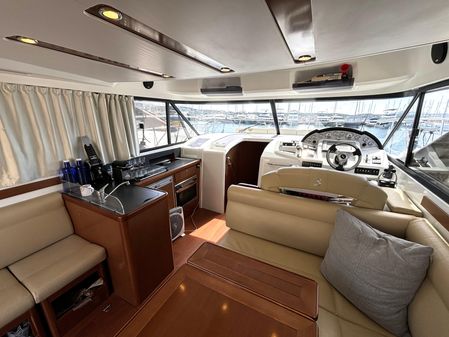 Beneteau Antares 42 image