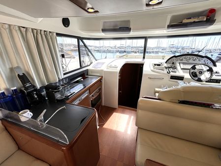 Beneteau Antares 42 image