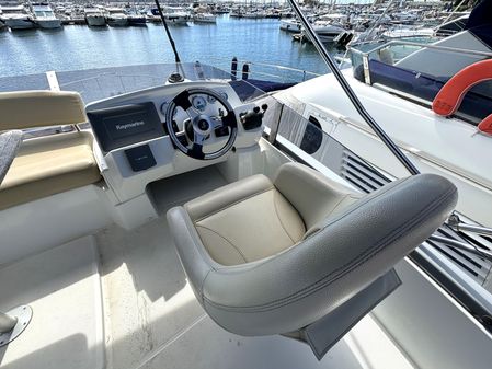 Beneteau Antares 42 image