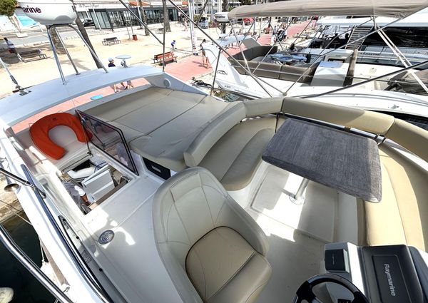 Beneteau Antares 42 image