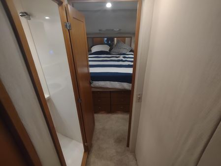 Bayliner 3980 image