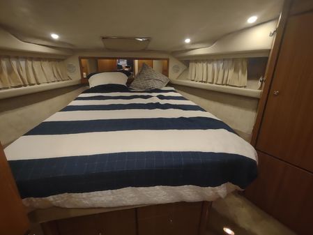 Bayliner 3980 image