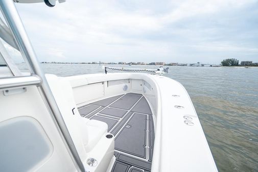 SeaVee 390I image