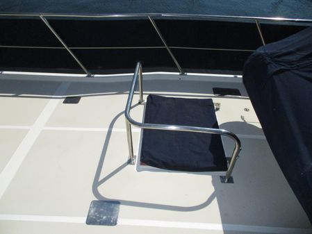 Offshore Yachts Cockpit Motoryacht image