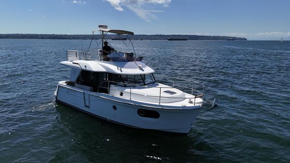 Beneteau Swift Trawler 30 image