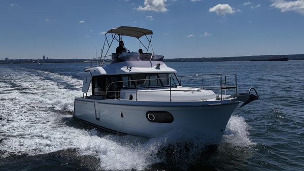 Beneteau Swift Trawler 30 image