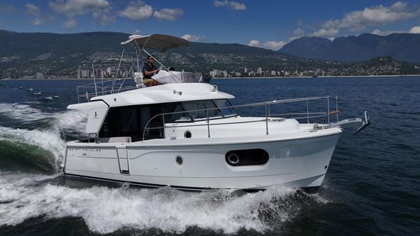 Beneteau Swift Trawler 30