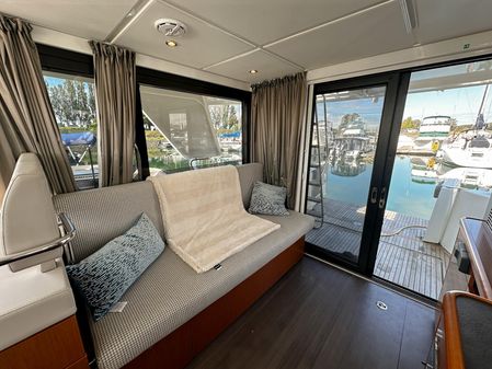 Beneteau Swift Trawler 30 image