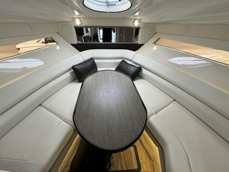 Monterey 295 Sport Yacht image