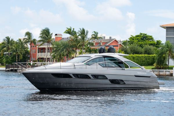 Pershing 5x - main image