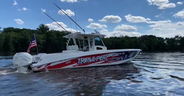 Boston Whaler 370 Outrage image