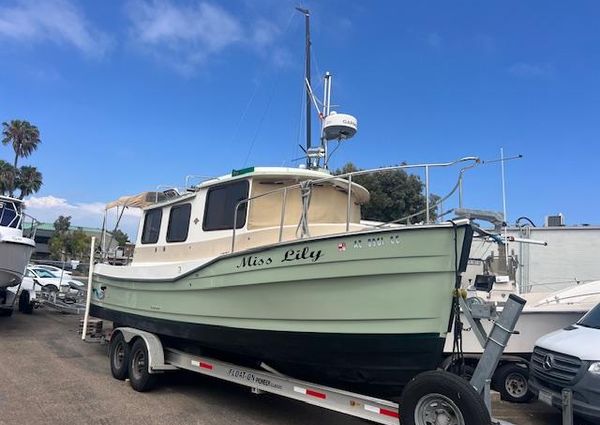 Ranger Tugs R-27 image