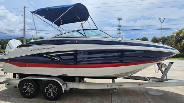 Crownline Eclipse E240 XS 