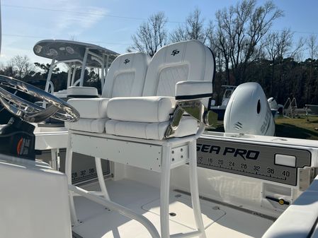Sea Pro 219 Deep V CC image