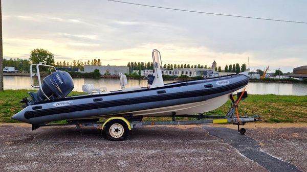 Zeppelin Inflatables COMMAND 22 V PRO